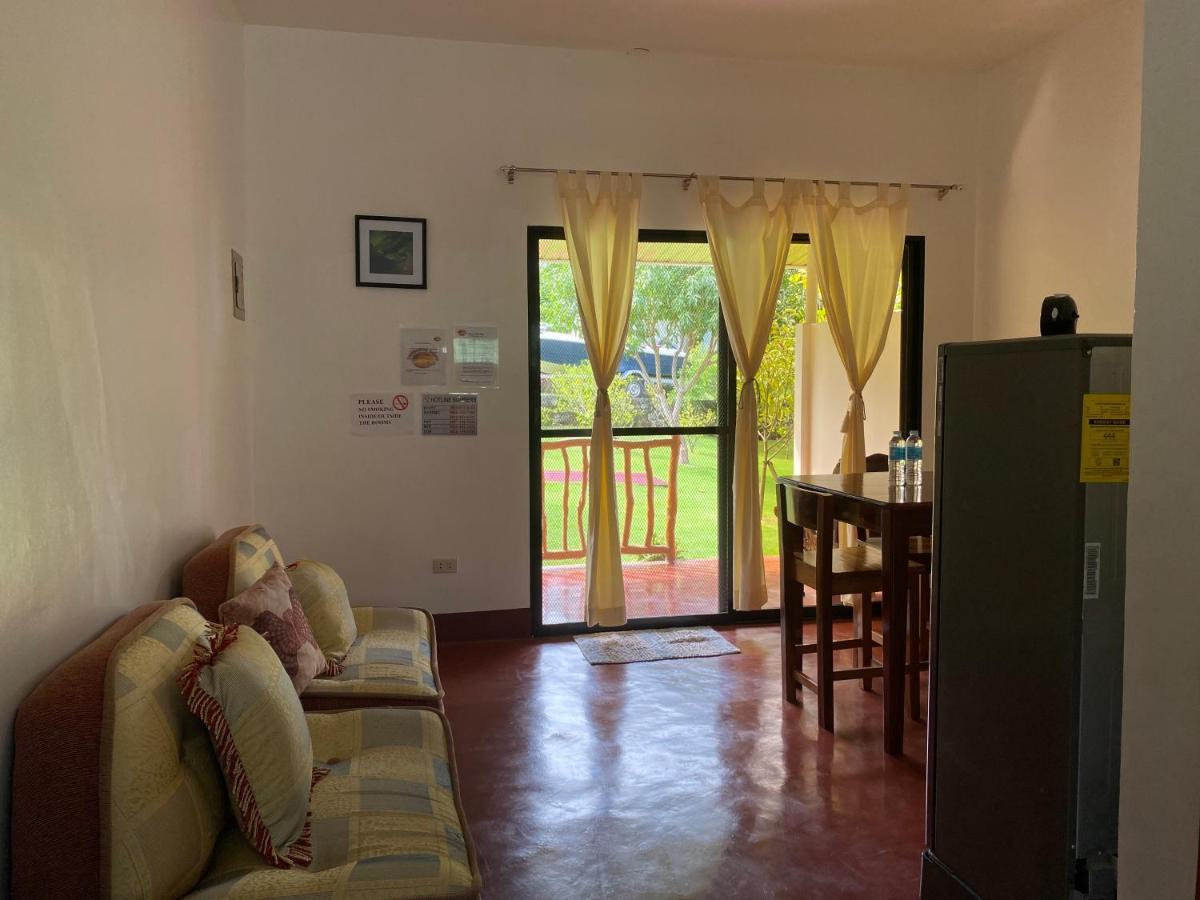 Tongatok Cliff Resort Mambajao Luaran gambar