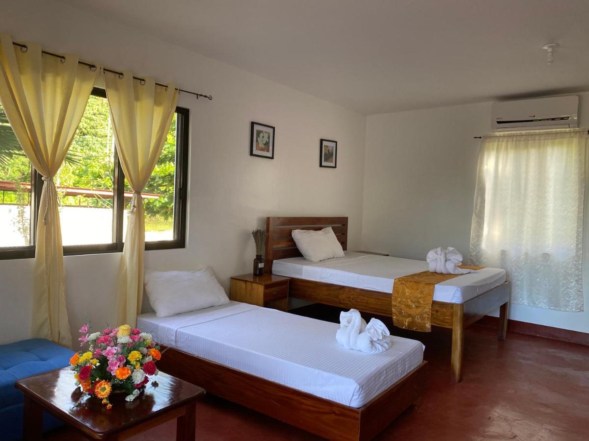 Tongatok Cliff Resort Mambajao Luaran gambar