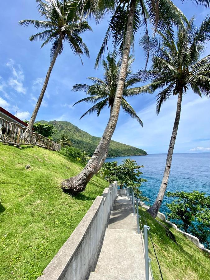 Tongatok Cliff Resort Mambajao Luaran gambar